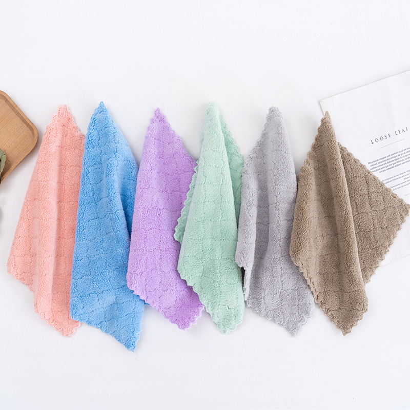 【 Chi Jia 】30*30cm European-style square towels, high-density coral fleece manufacturer wholesale infant hand towels with embroidery details Picture