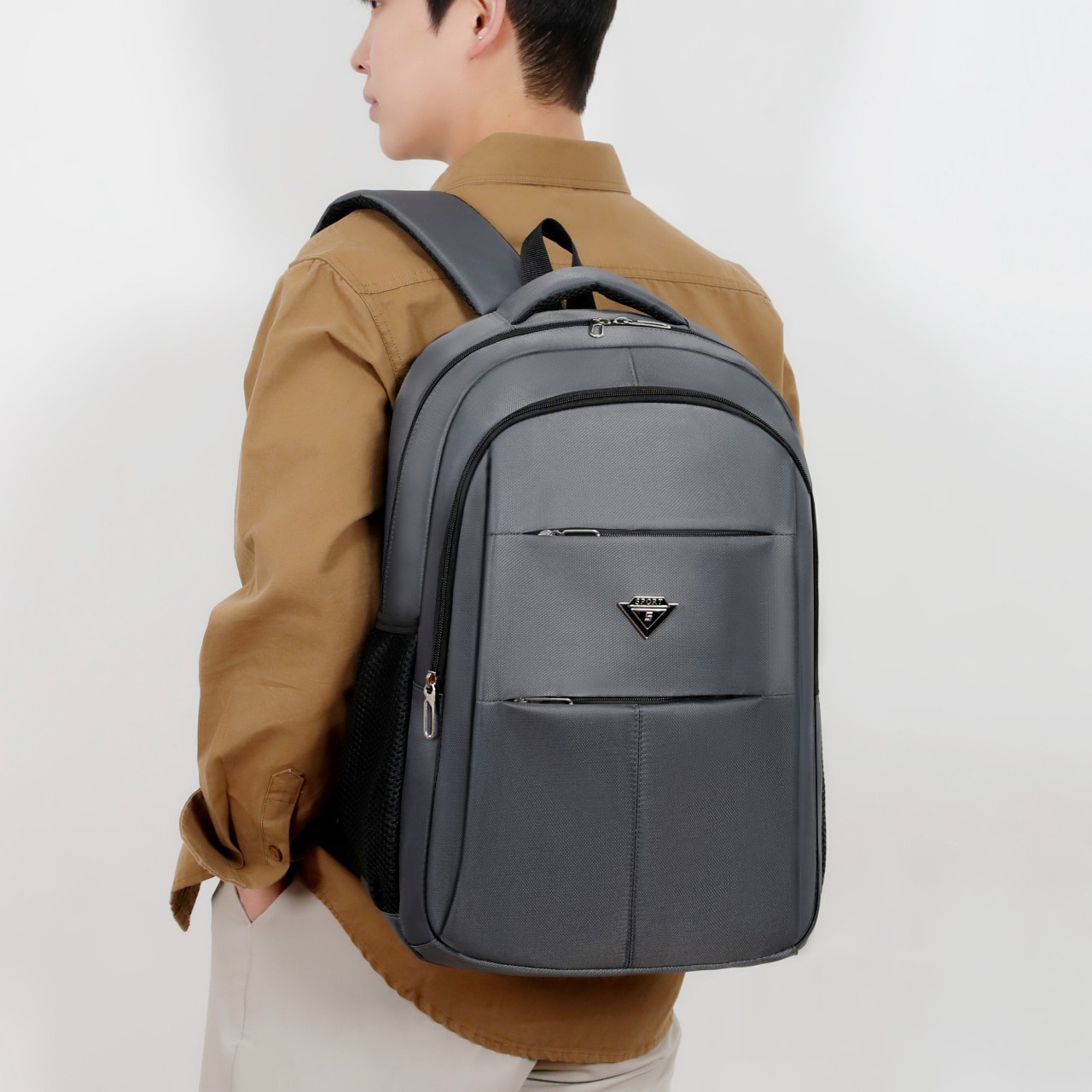Mochila de gran capacidad para hombres mochila de computadora de negocios casual mochila de viaje impermeable para estudiantes universitarios junior school bag para hombres Specification image