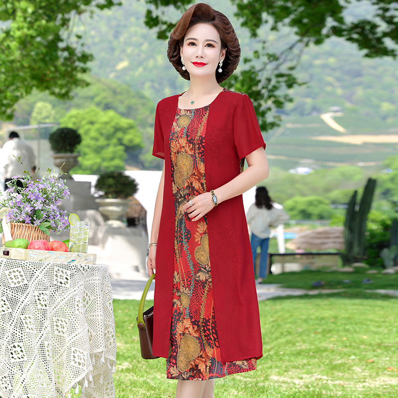 A stylish and elegant spring and autumn dress for middle-aged mothers, a long dress for women aged 40 to 50, a dress for middle-aged and elderly women Specification image