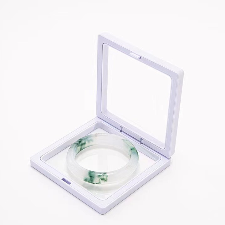 The suspended box is a popular dust-proof PE film suspended box for jewelry storage and packaging, as well as for lipstick, accessories, wearing accessories and gift boxes Specification image