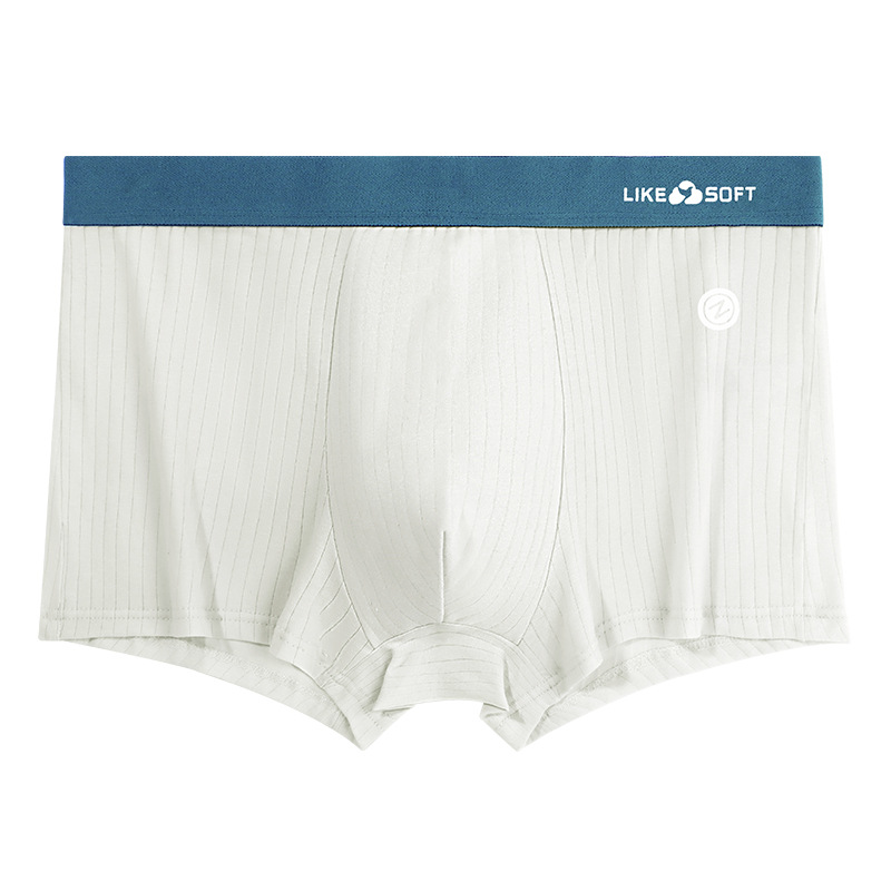 Wholesale of pure cotton underwear for men, antibacterial Korean-style striped boxer shorts, comfortable and breathable, mid-waist four-corner underpants for teenagers Item Picture