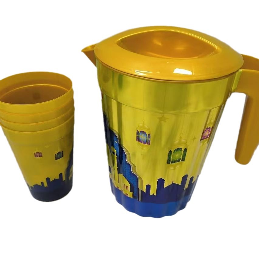 A light luxury PP round cold water kettle with four cups Application Scenario