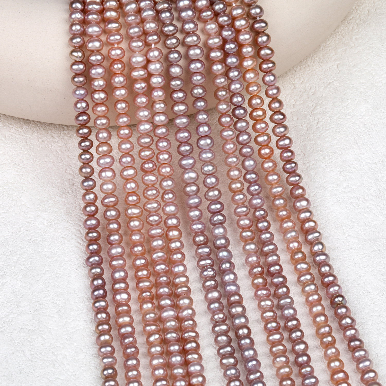 New stock: 4-5mm strong light white thick flat beads, bright and uniform, freshwater pearls, scattered pearls, diy handcrafted materials Specification image