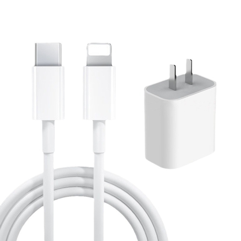 数据线/手机充电线/数据线三合一/充电线/数据线快充线白底实物图