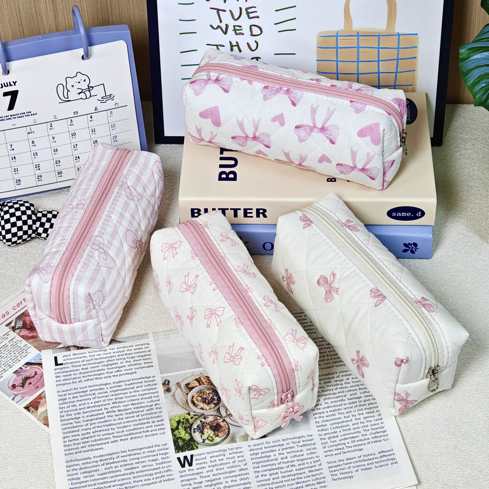 收纳/数据线收纳包/收纳袋/衣服收纳袋/旅行收纳袋产品图