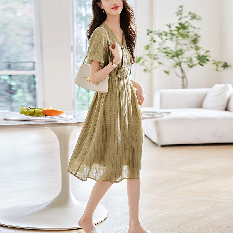 尾货/复古裙/新中式/短裙/汉服女长袖中国风产品图