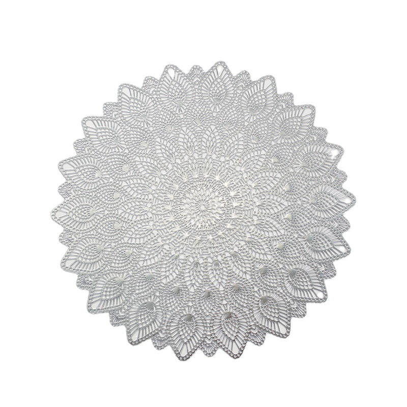 The new products of Womei European-style light luxury feathered PVC tablecloth for home decoration, which are stain-resistant, scratch-resistant, washable, anti-slip and heat-resistant, as well as table MATS and heat insulation pads, are selling well Item Picture