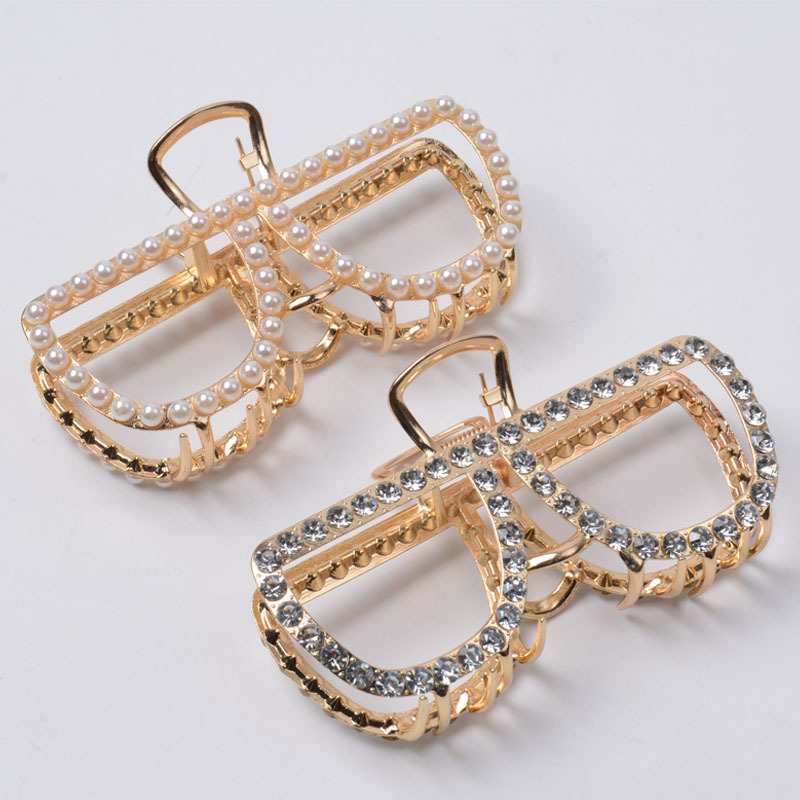 The New Fashion Personality Pearl Rhinester Glasses Grab Metal Women's Clip Alloy Ponytail Clip Sold Across The Border