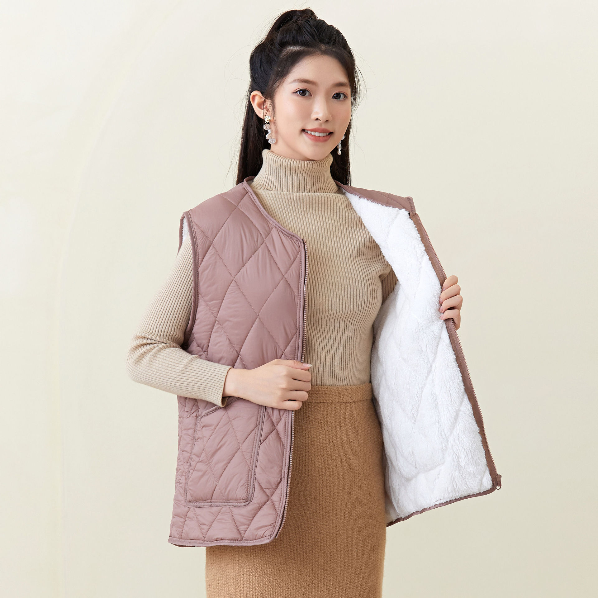 Women's Warm Extra Thick With Velvet Inside With Vest Women's Lamb Hair Zipper Casual Wear Cotton Waistcoat 2402 Item Picture