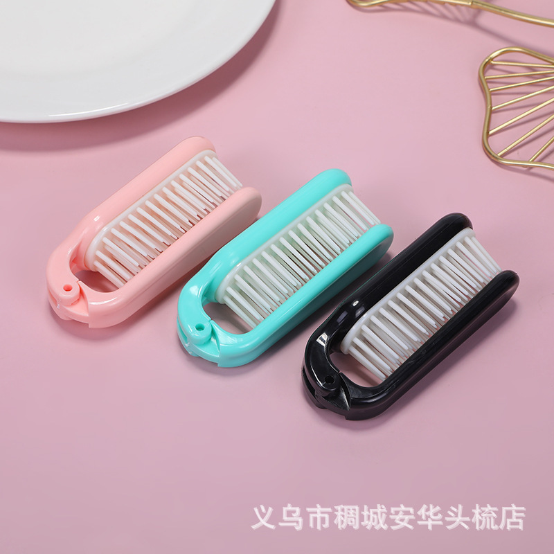 Spot New Portable Pocket Soft Teeth Portable Comb Creative Hair Folding Straight Curly Hair Dual Use Comb Wholesale details Picture