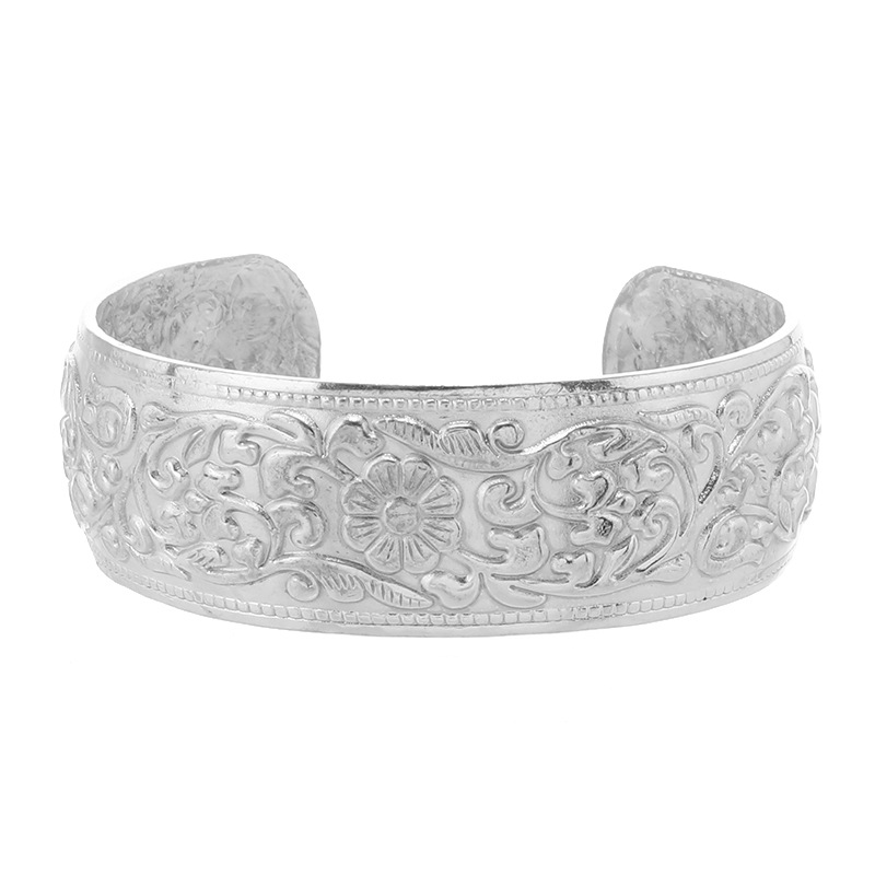 Retro ethnic style Miao silver bracelet, personalized wide opening bracelet, new Chinese style ancient style Guizhou handmade silver jewelry bracelet for children Item Picture