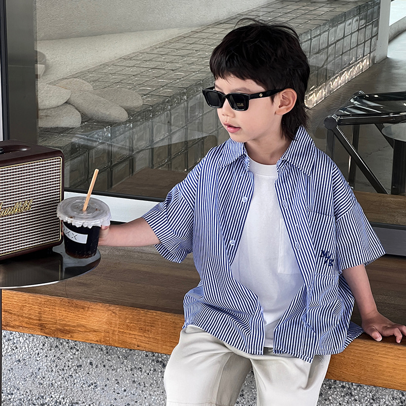 Children's clothing: Short-sleeved shirts for boys, summer coats for kids, new summer 2024, breathable striped shirts for little boys, trendy Application Scenario