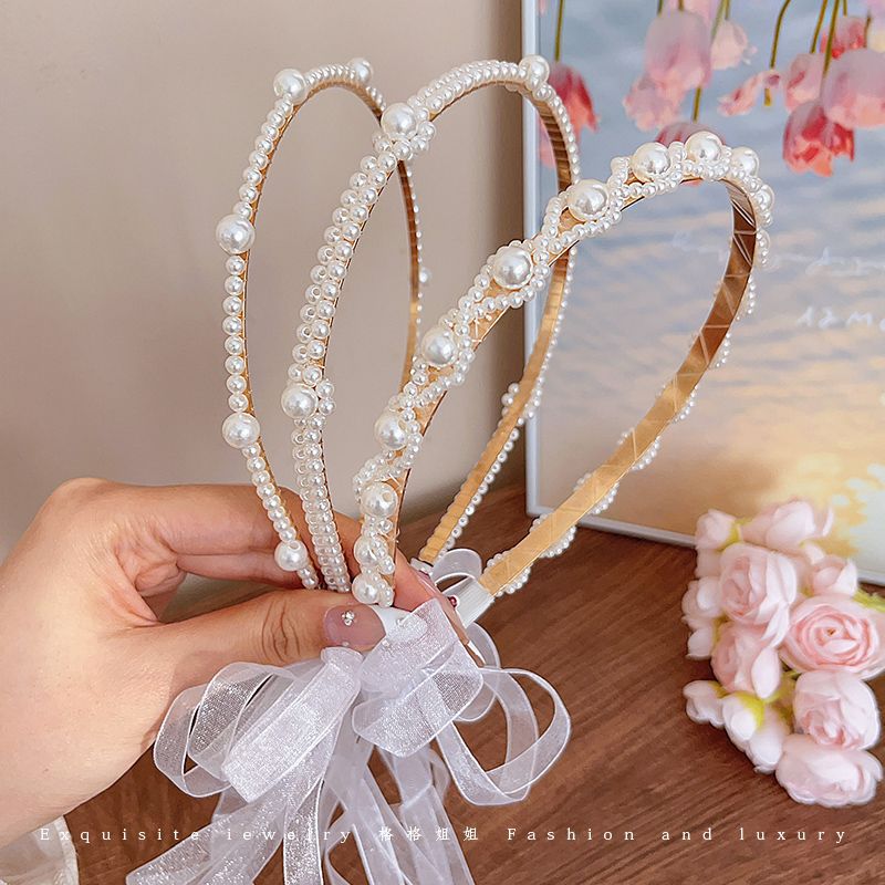 High-end pearl ribbon headband, girlish braided hair band system, lace tied headband, summer hair accessory Application Scenario