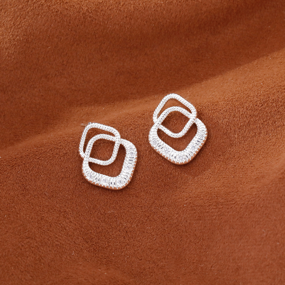 Hyacinth moda nicho diseño sentido pendientes geométricos mujeres luz lujo viajes con diamantes temperamento premium earwear 2025 tik yin blast Specification image