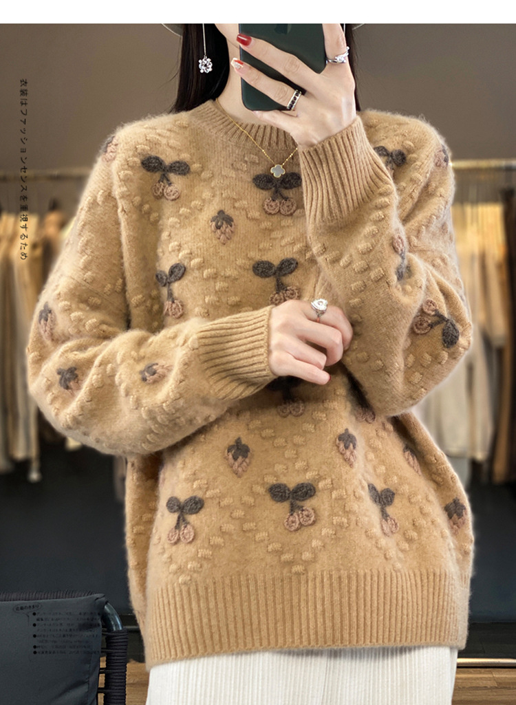 The new 2025 autumn/winter design features a unique and fashionable, laid-back style with a stylish crocheted three-dimensional top and a high-end sweater pic 4