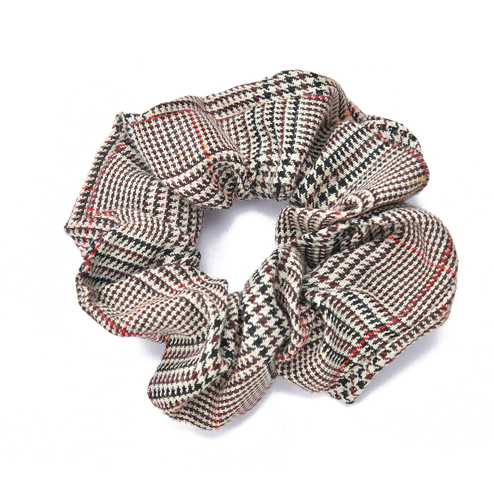 Wholesale of the 2023 new thousand-bird checkered large intestine hair band, a fashionable checkered headwear, and a retro classic hair band from the manufacturer Item Picture