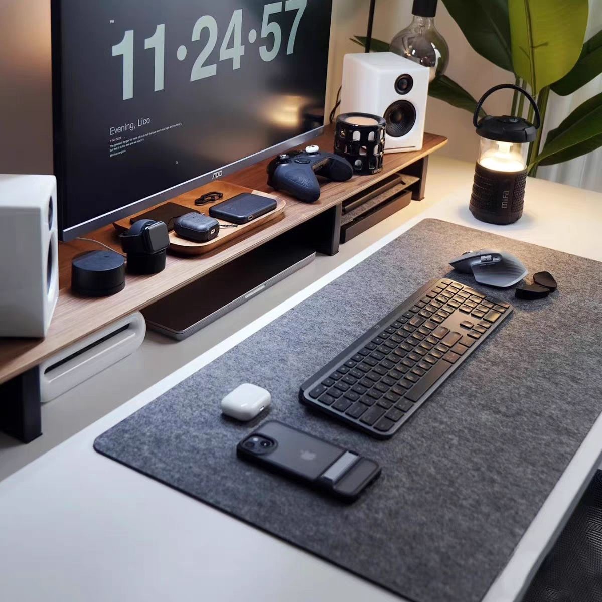 Extra-large felt mouse pad, computer desk keyboard, office desk anti-slip pad, light luxury and simple office desk pad, double-sided use Specification image