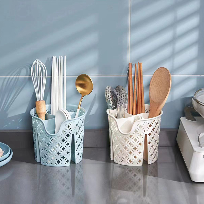 Chopstick holder, kitchen chopstick cage, simple tableware compartments storage box, wall-mounted draining plastic storage rack Item Picture