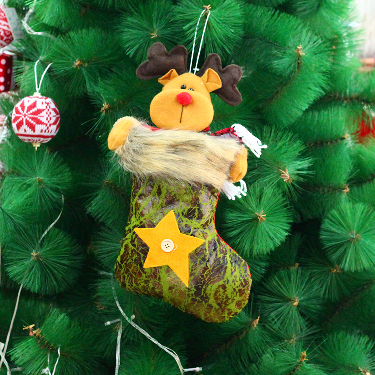 Christmas Decorations Long Fluffy Imitation Leather Christmas Stocking Gift Bag Candy Bag Gift Bag Christmas Tree Pendant Application Scenario