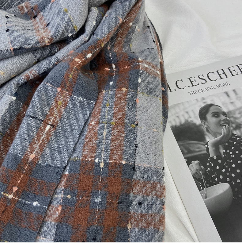 围巾女冬季新款韩系仿羊绒格子围脖学生甜美保暖加厚流苏披肩批发详情6