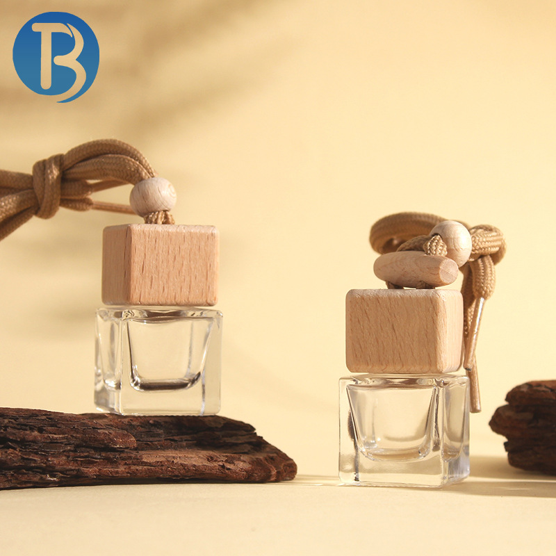 5ML car aromatherapy glass bottle hanger, diffuser wooden cap, car perfume dispenser bottle hanger, empty bottle Specification drawing