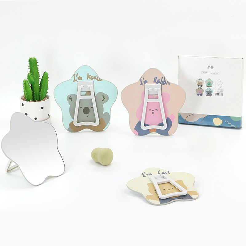 新款卡通台式产品图