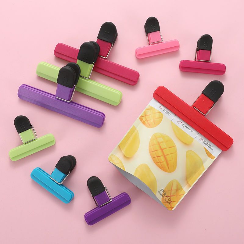 Kitchen T-shaped food sealing clip, potato chip snack packaging strong sealing clip, leak-proof and moisture-proof plastic bag sealing clip Specification image