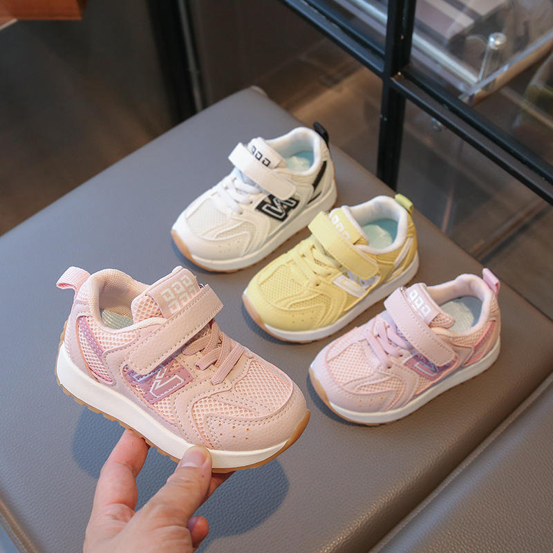 儿童运动鞋新款网面透气女童跑步鞋防滑男童休闲鞋软底女宝宝鞋子