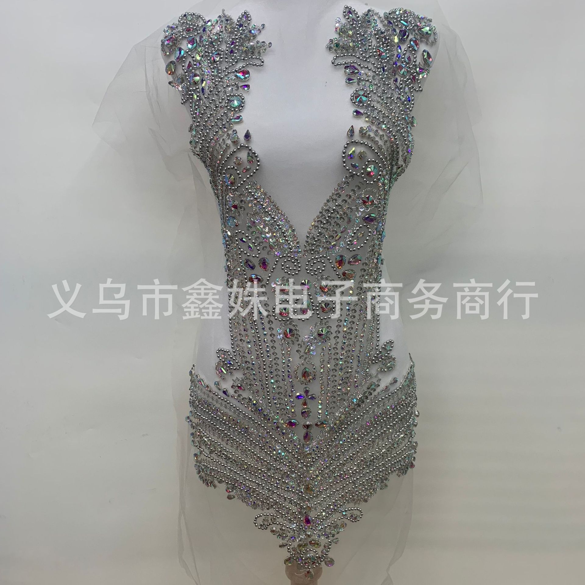 全幅款手工钉珠婚纱礼服装饰AB色蕾丝贴花