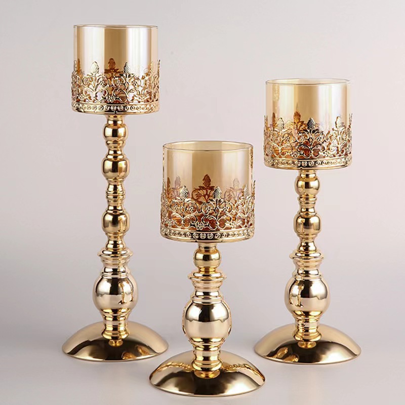 Cross-Border Manufacturers Direct Sales Of European Electroplating Candlestick Wedding Props Amazon Creative Candle Table Craft Decoration details Picture