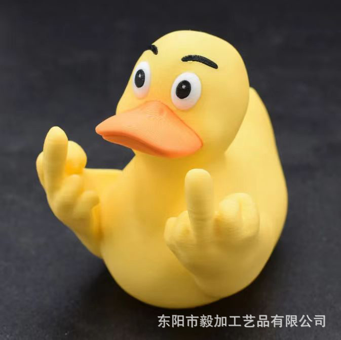 2024跨境新款树脂工艺品最可爱敬礼鸭子园林摆件装饰品厂家批发