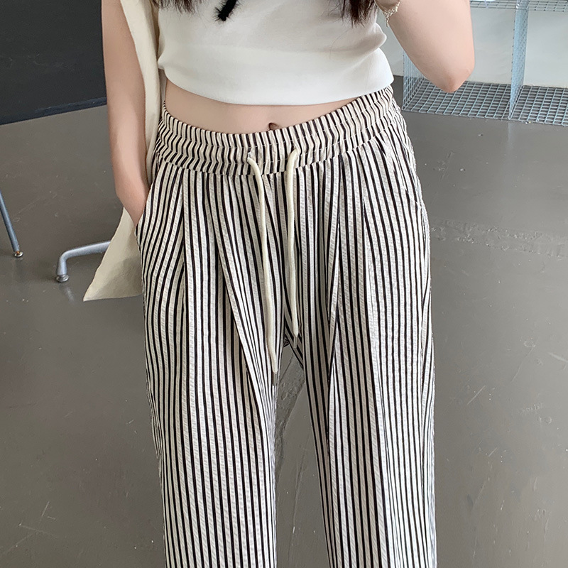 2024夏季新款条纹阔腿裤女休闲设计感宽松垂感法式长裤黑白竖条