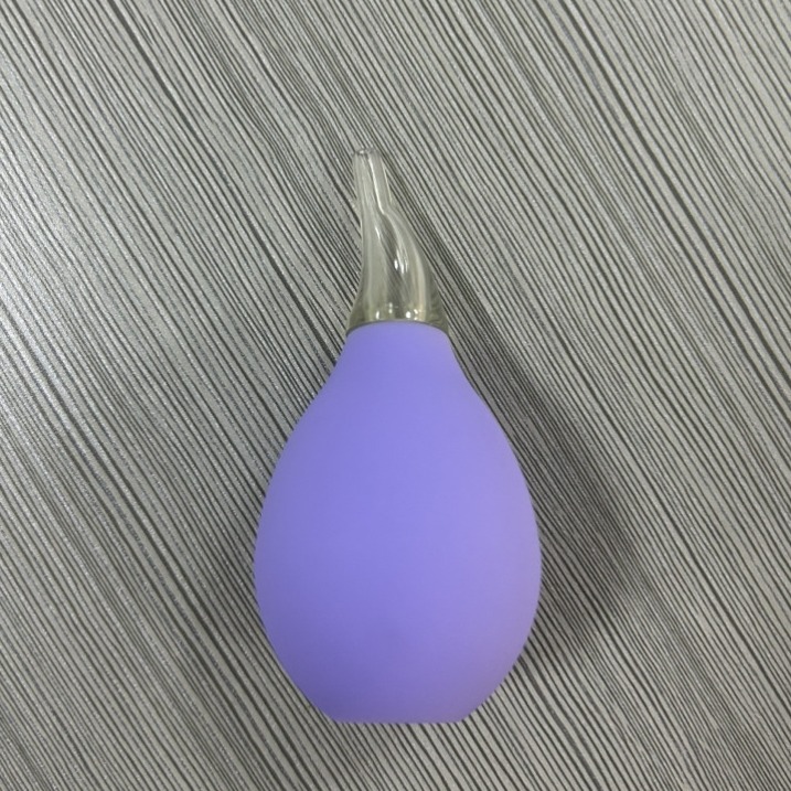 Newborn nasal aspirator for baby care and cleaning, high-temperature sterilized silicone hand feel infant nasal aspirator Application Scenario