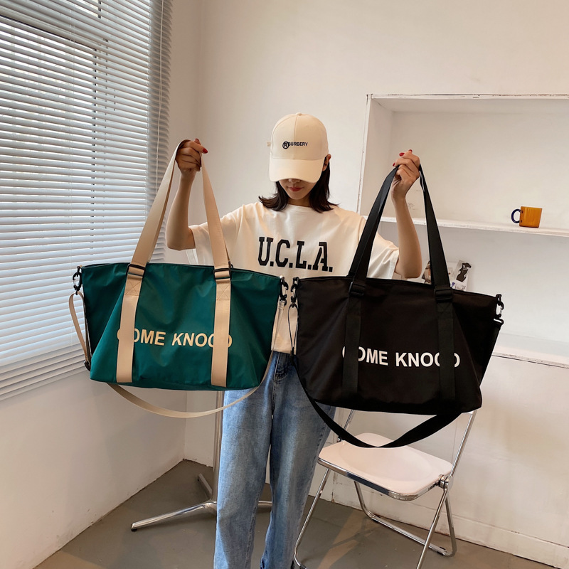 Bolsa de viaje mujer portátil de gran capacidad viaje de negocios bolsa portátil de ejercicio yoga bolsa de equipaje de avión Application Scenario