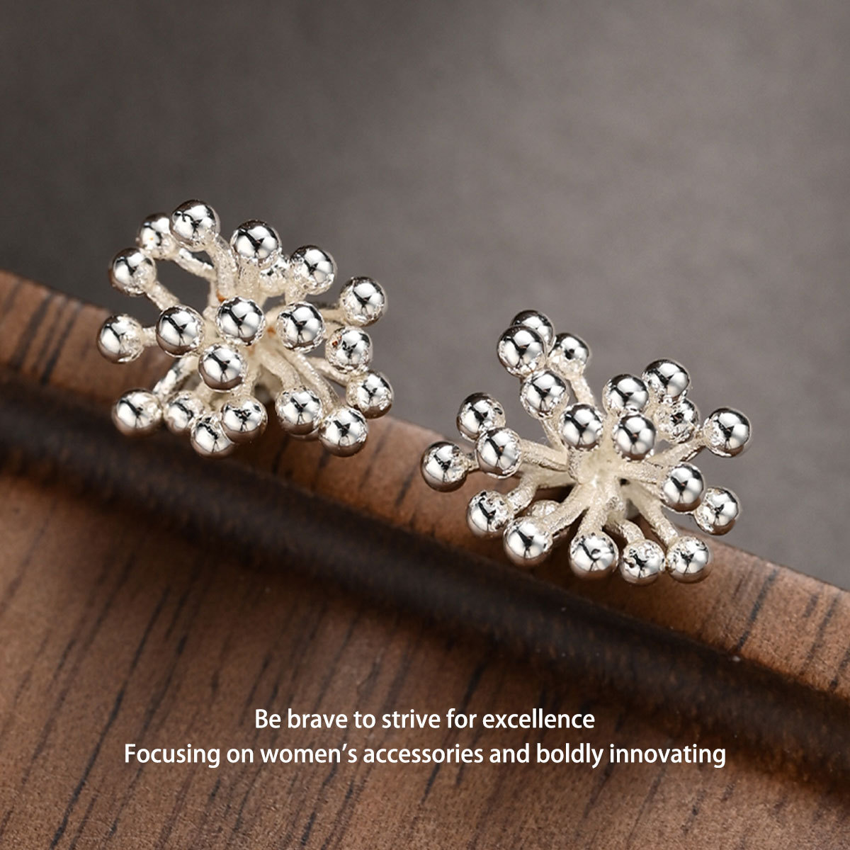 925 Silver Needle fashionable and elegant firework stud earrings, niche and simple design sense, high-end earrings, exquisite and versatile new earrings