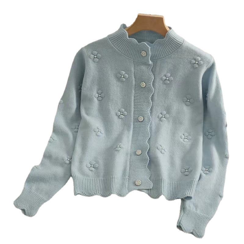 A new Japanese school-style, stylish and youthful knitted cardigan with a three-dimensional beaded floral sweater coat for women in the autumn of 2022 Item Picture