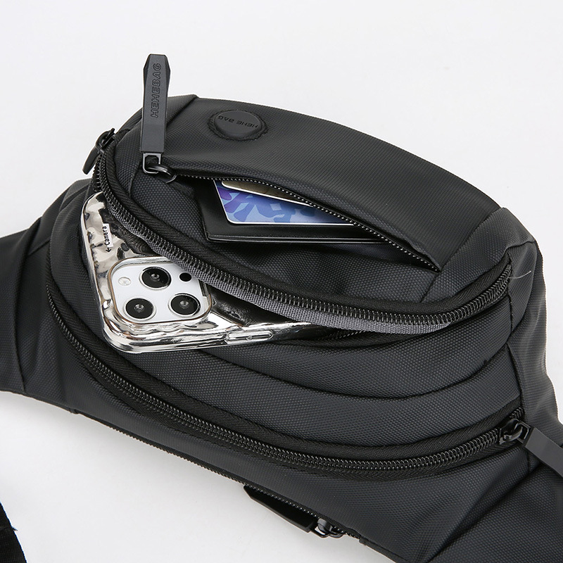 腰包/手机皮套/运动腰包/真皮腰包/防水腰包白底实物图