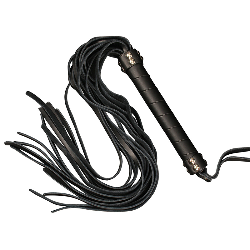 黑色皮鞭情趣成人用品鞭打调情皮鞭sm调情性爱皮鞭