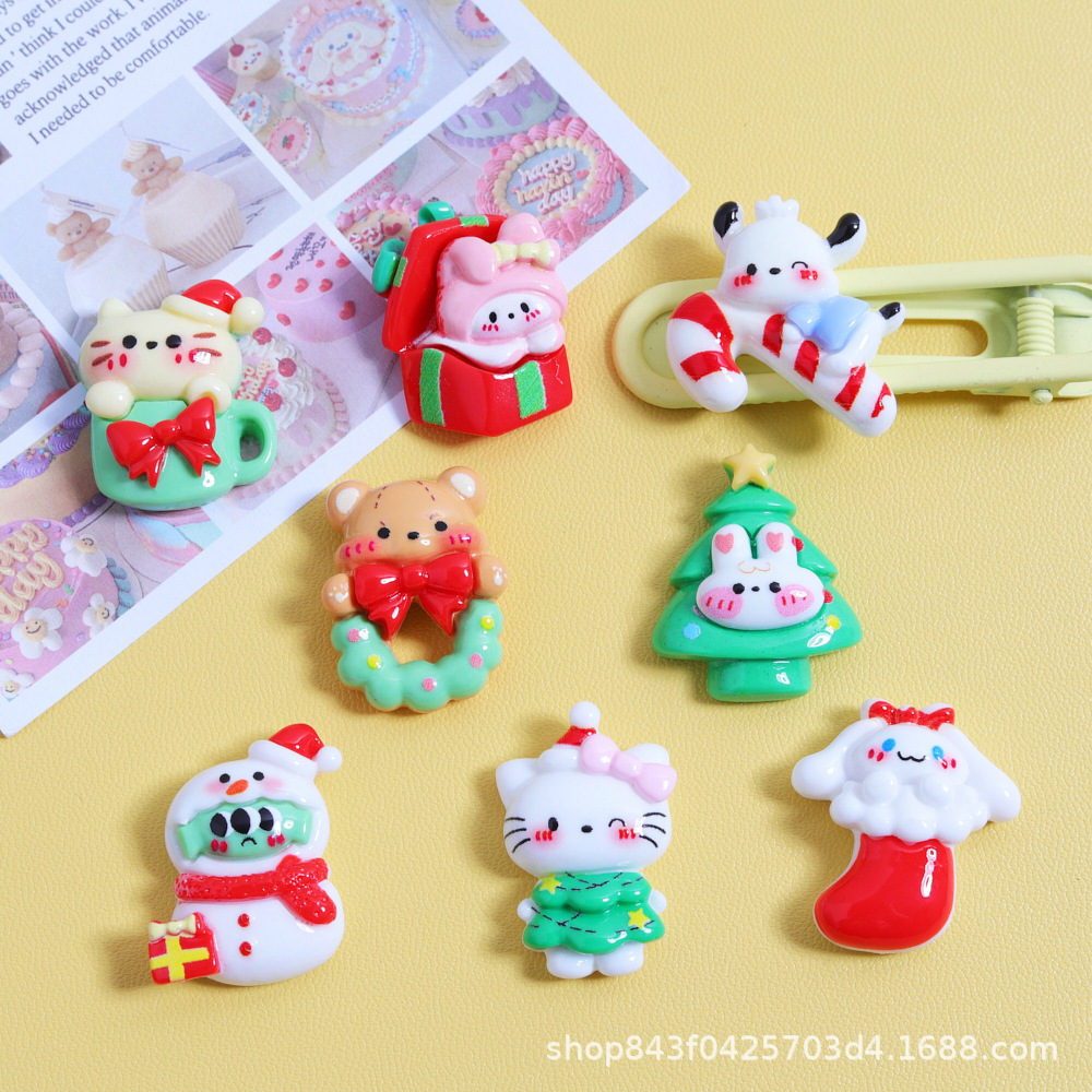 Christmas-themed Sanrio resin accessories diy cream glue phone case material jewelry making Crocs clasp patches Specification image