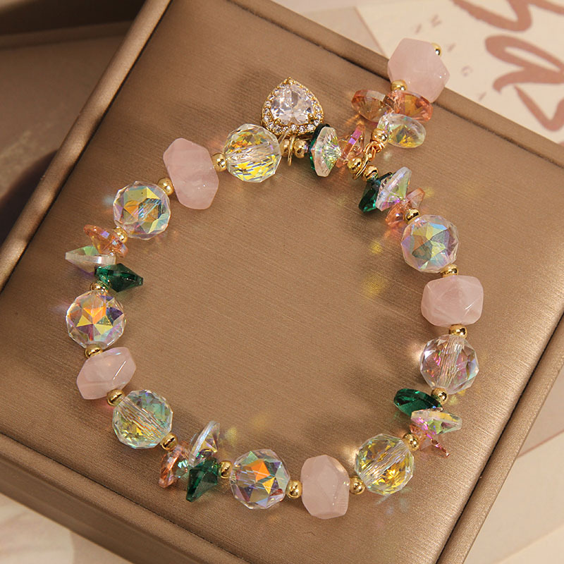 Summer, fresh and super sparkling irregular rose crystal bracelet for women, Korean style, trendy and simple, forest-themed water diamond micro-inlaid heart bracelet Item Picture