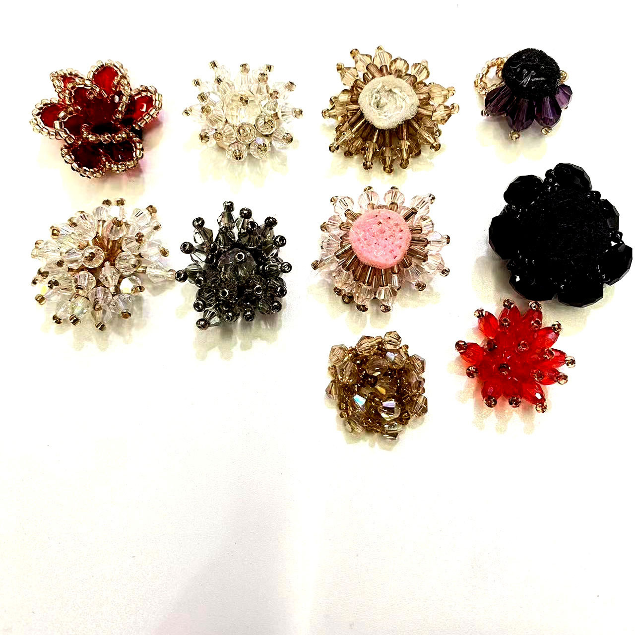 Crystal Little flower clothing, shoes, hats, headwear, earrings, brooches, accessories, accessories, materials, evening gowns, socks, accessories, batches details Picture