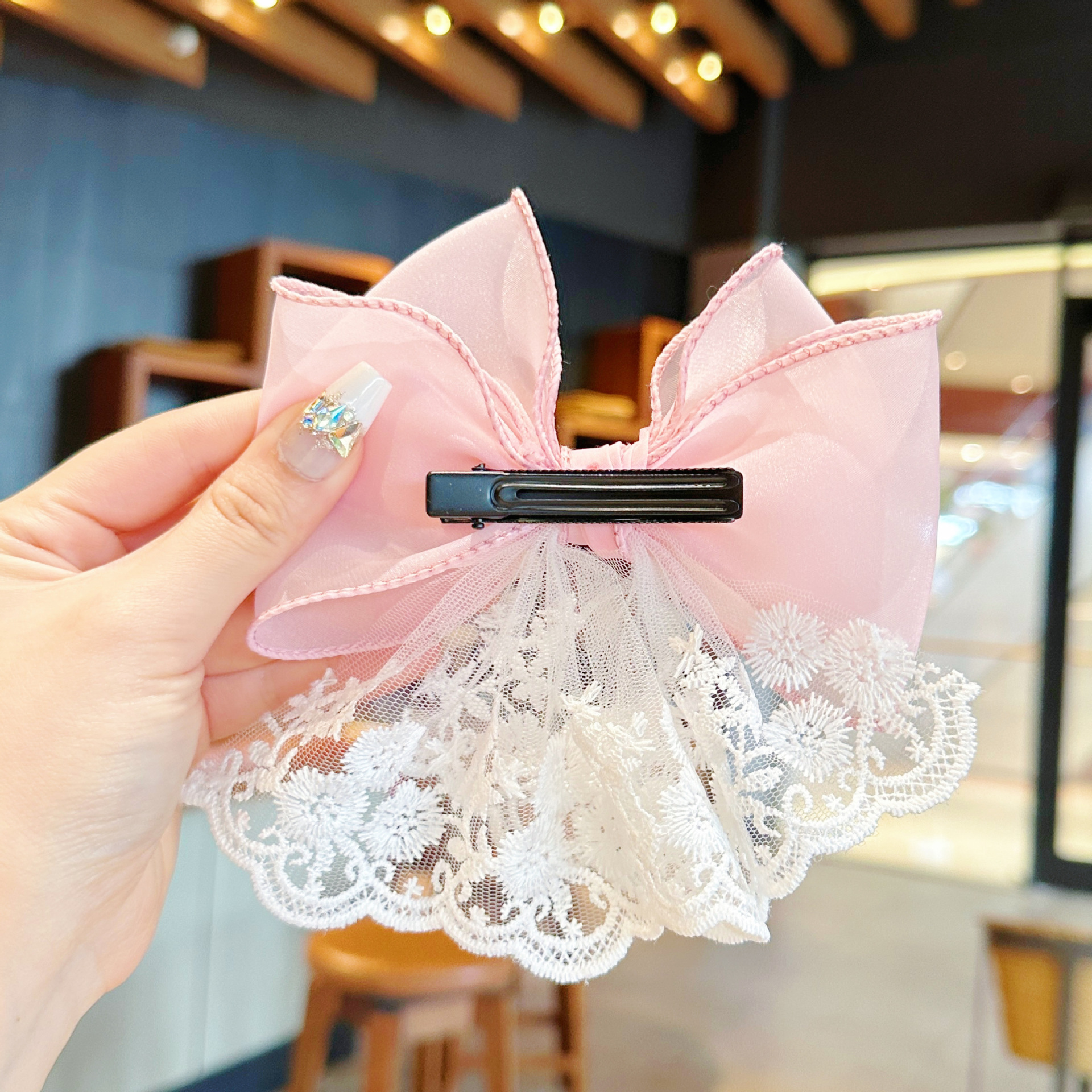Summer New Cute Bow Lace Children's Hair Clip Handmade Spring/Summer Delicate Baby Girls Cute Children's Hair Accessories Application Scenario