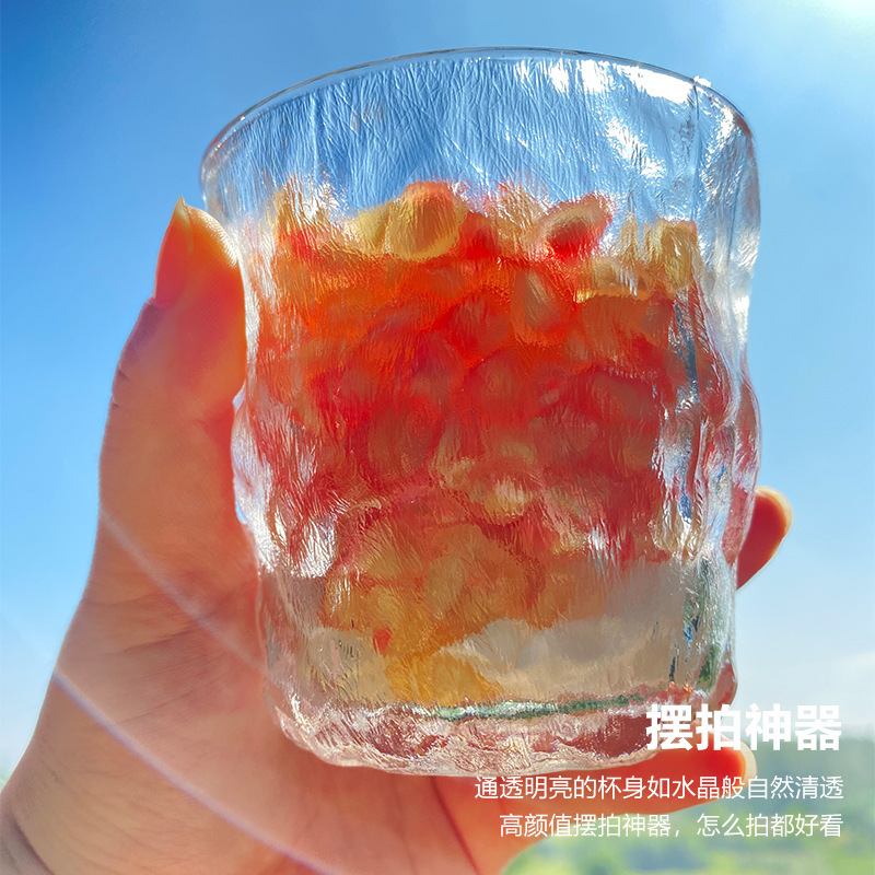 玻璃杯实物图