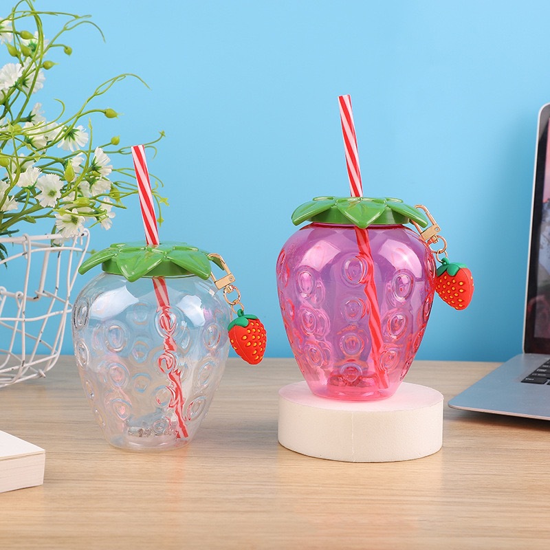 Manufacturers Spot Pet Strawberry Cup Fruit Shape 500Ml Straw Cup Luminous Plastic Pineapple Juice Tea Bottle details Picture