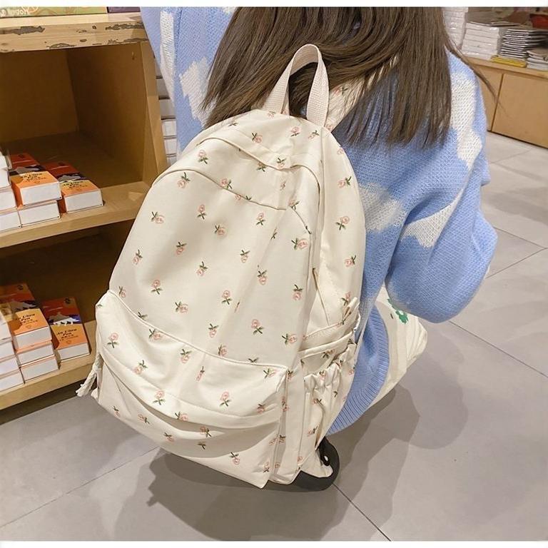 Schoolbag girl on Instagram, Japanese-style girl school style small floral backpack, Korean version Harajuku printed middle school backpack girl
