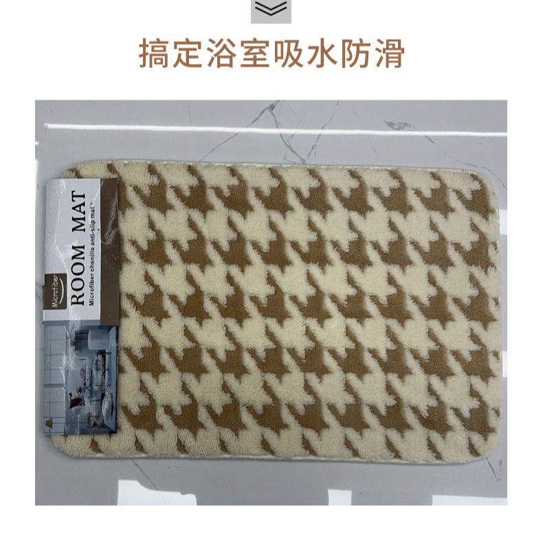 New polyester square washable floor MATS, anti-slip MATS for export, water-absorbing velvet carpets, wholesale of household floor MATS Application Scenario
