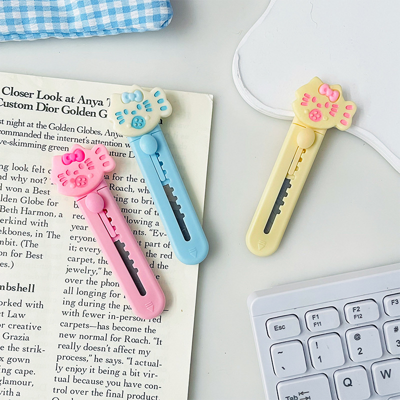 迷你卡通小鱼猫咪造型美工刀可爱便携拆快递开箱刀学生手工裁纸刀