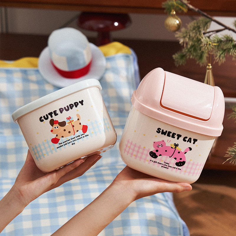 Covered cartoon desktop trash can, press-type mini trash can, creative home living room coffee table, wastebasket storage bucket Application Scenario