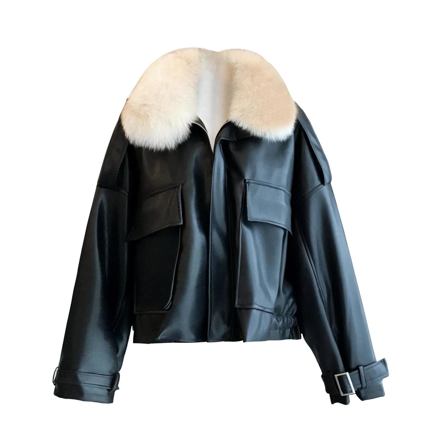 2022 Autumn and winter new collection: Fleece and thickened leather jacket, short detachable, fox-like fur collar, fur one-piece coat for women Application Scenario