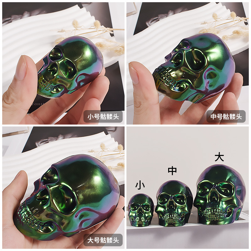 diy resin resin candle, small skull keychain pendant, Halloween skull ornament, silicone mold handicraft ornament, handicraft Application Scenario